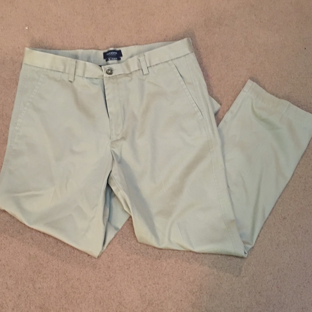 Dockers Slim Fit Khaki Dress Pants